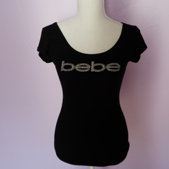 bebe Tops - NWOT bebe Rhinestone logo ribbed tee sz M